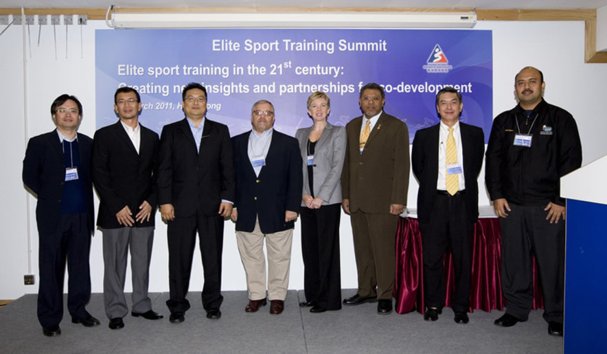 <p>A group photo of guests at the Elite Sport Training Summit 2011 &ndash; Dr Trisha Leahy (4<sup>th</sup> from right), Chief Executive of Hong Kong Sports Institute; Dr Raymond So (1<sup>st</sup> from left), Sports Science and Medicine Coordinator of Hong Kong Sports Institute; representatives from Singapore (2<sup>nd</sup> to 4<sup>th</sup> from left) Abdul Rahman Hassan, Abdul Rashid bin Aziz and Robert Gambardella; and representatives from Malaysia (1<sup>st</sup> to 3<sup>rd</sup> from right) Mohd Rizal MD. Razali, Lt. Col. (Rtd) Wong Ah Jit and Y.Bhg. Dato&rsquo; Dr. Ramlan bin Abdul Aziz.</p>
