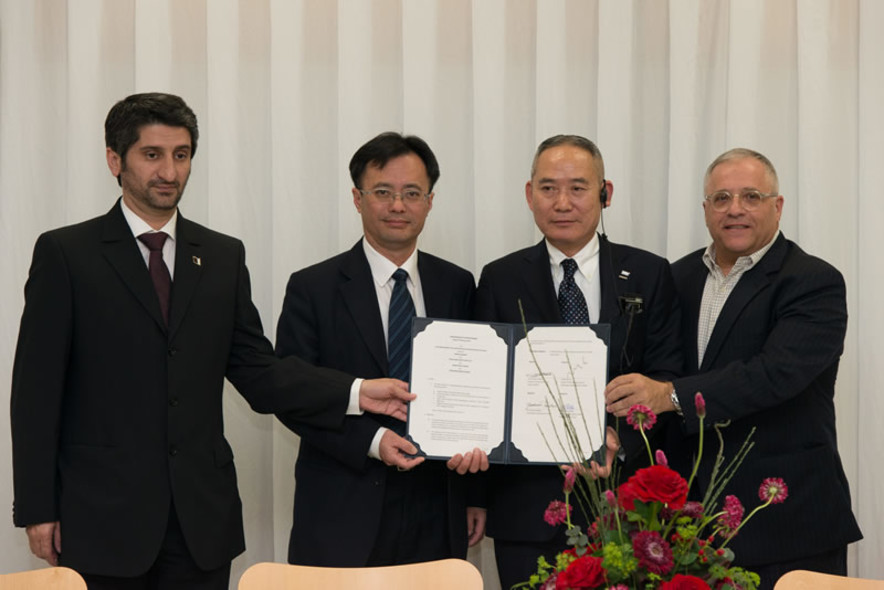 <p>The HKSI&nbsp;signed a Memorandum of Understanding in late February in Tokyo, Japan with Japan Sport Council (JSC), Singapore Sports Council (SSC) and Aspire Academy (AA), for the establishment of the Association of Sports Institutes in Asia (ASIA). The four signatories include Dr Raymond So, Director of Elite Training Science &amp; Technology of the HKSI (2<sup>nd</sup> left) ; Mr Yoshinari Takatani, Vice President of JSC (2<sup>nd</sup> right) ; Mr Bob Gambardella, Chief of SSI of the Singapore Sports Council (1<sup>st</sup> right) and Mr Ali Sultan Fakhroo, Director of Corporate Services of AA (1<sup>st</sup> left).</p>
