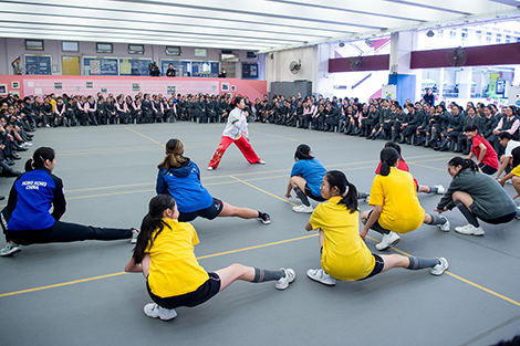 Hong Kong athletes visit various schools