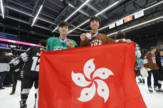 Yam Yau (left) and Hsu Chuo-xi (ice hockey)
