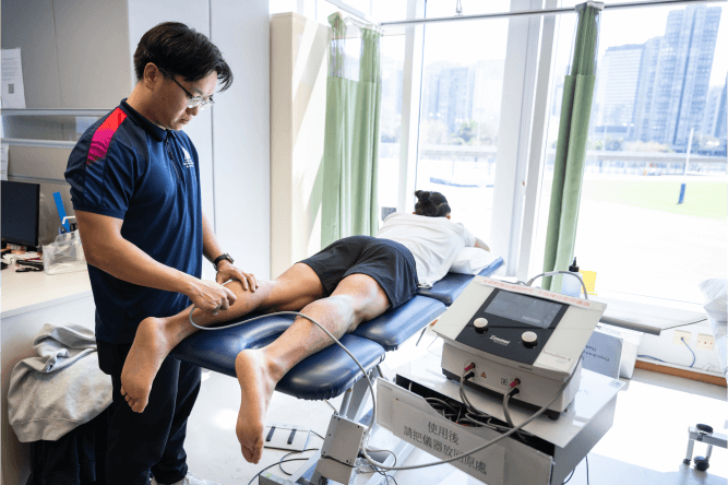 The Sports Medicine Centre provides general clinic services, orthopaedic consultations, physiotherapy, Chinese manual therapy, rehabilitative training, and sports massage etc.