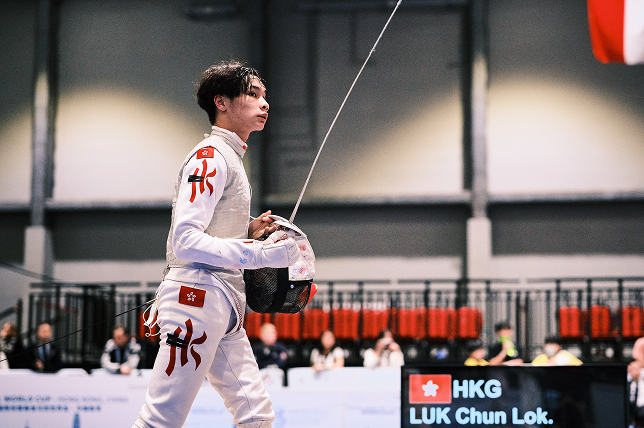 Luk Chun-lok (fencing)