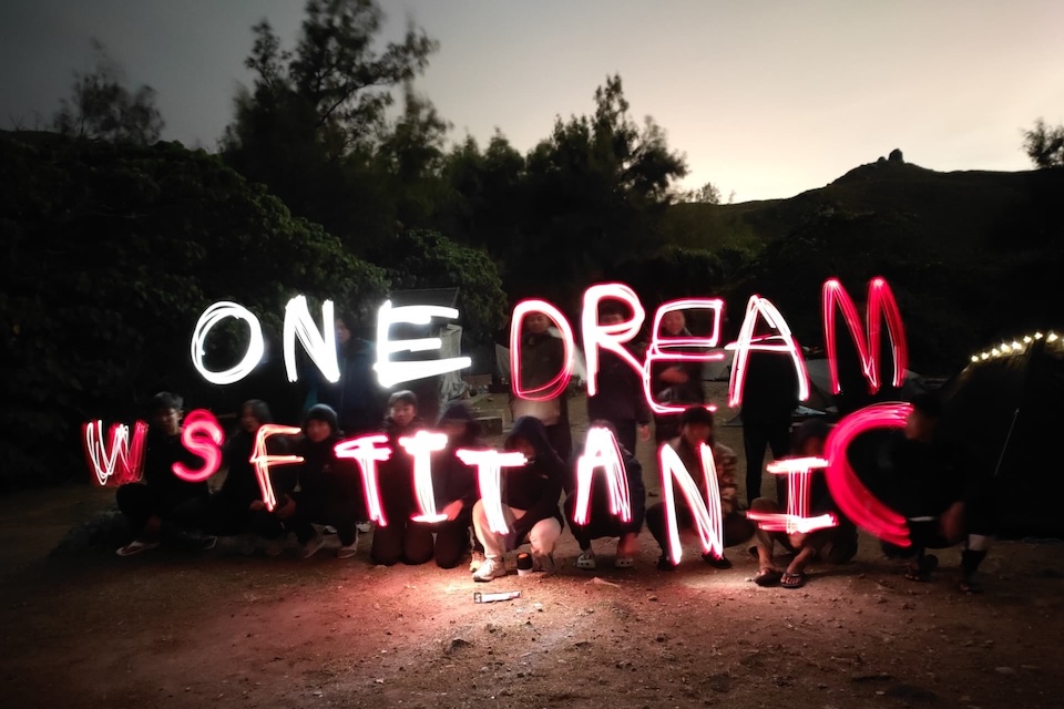 A series of workshops is organised for athletes to enhance their social and personal development.