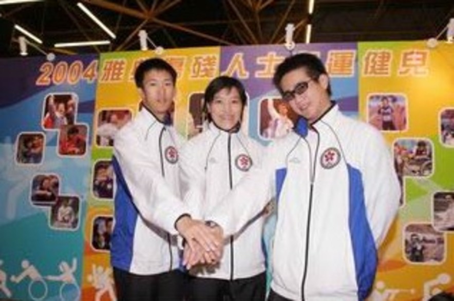 <p>苏桦伟、余翠怡、冯英骐（左至右）感谢香港体育学院为他们提供全面的备战支持，让他们在比赛中发挥最佳水平。</p>
