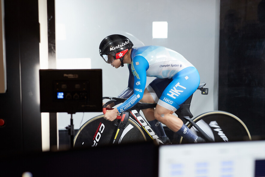 <p>To help enhance cyclists&rsquo; performances in the Tokyo Olympics, the HKSI and HKUST&nbsp;teams actively conducted cycling tests and resistance tests for cyclists, as well as developing low-resistance suits for the Hong Kong team in the past two years. Elite cycling athlete Lee Wai-sze participated in the Sports Aerodynamics Science Initiative Project.</p>
