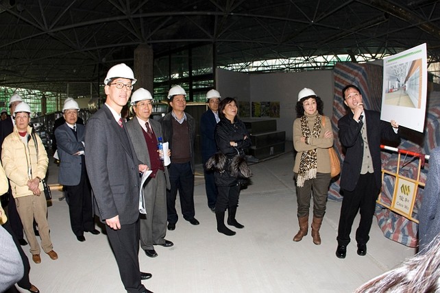 Main entrance (foyer of existing sports complex)