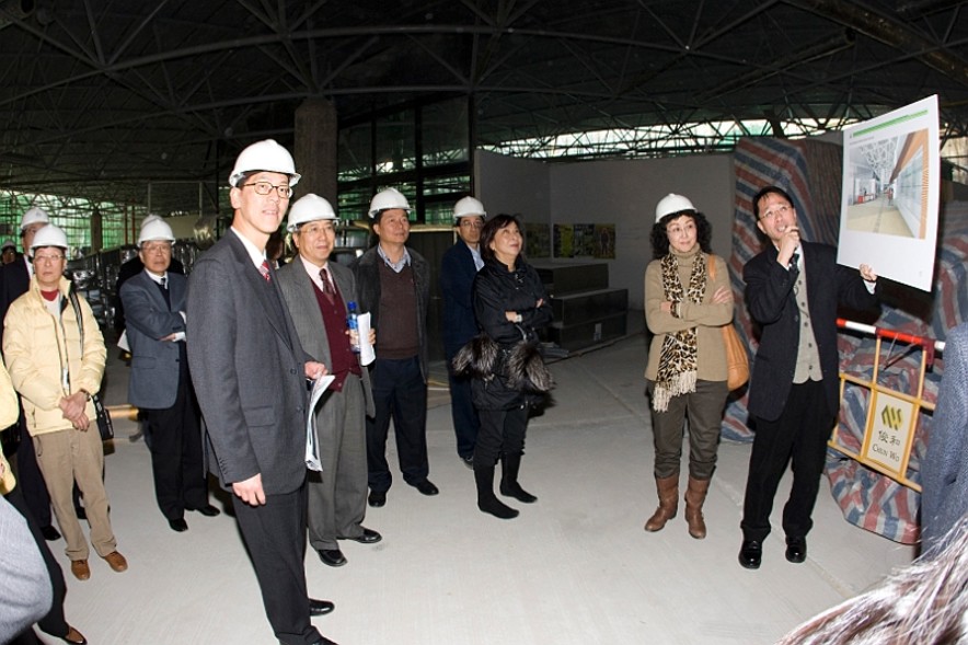 Main entrance (foyer of existing sports complex)