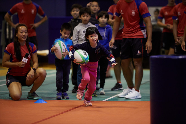 The Hong Kong Sports Institute hosted the Public Open Day on 28 January, which aimed at raising public awareness towards the development of high performance sports in Hong Kong through various activities, including Meet the Athletes session, Sports and Health Talk, sports demonstrations and tryouts.