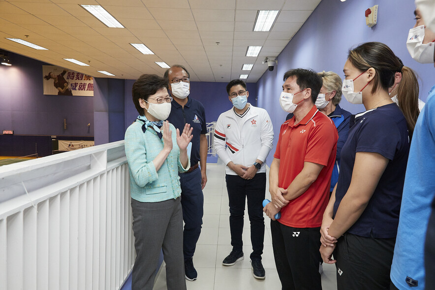 Chief Executive Mrs Carrie Lam visited the HKSI to&nbsp;learn more