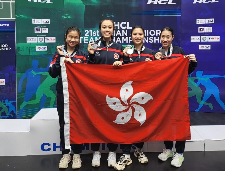 Hong Kong girl&#39;s squash team (photo: Hong Kong Squash)&nbsp;
