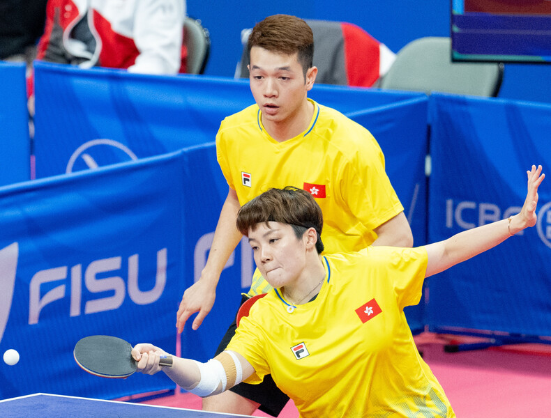 Doo Koi-kem (front) and Ho Kwan-kit (photo:&nbsp;The University Sports