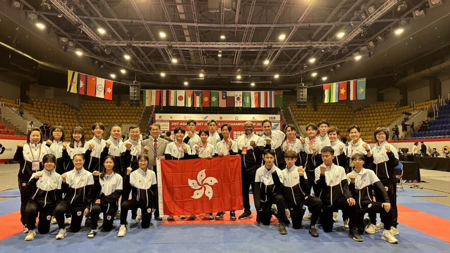 Hong Kong karatedo team (photo: The Karatedo Federation of Hong Kong,