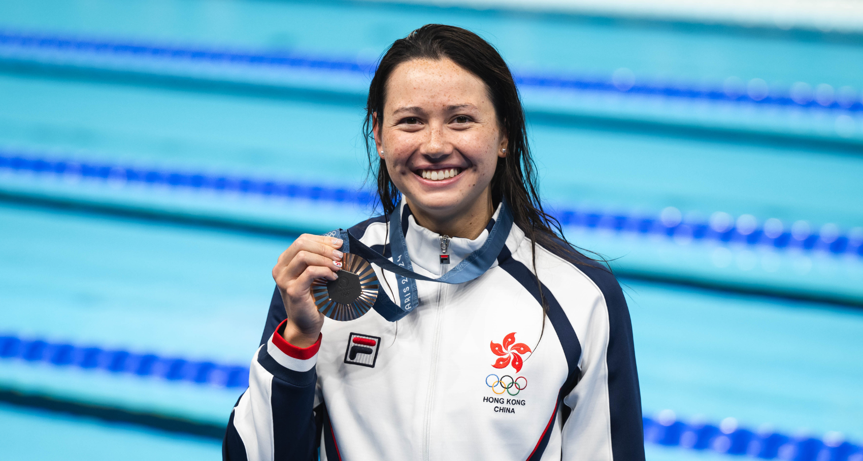 Siobhan Haughey wins bronze medal at Paris 2024 Olympics