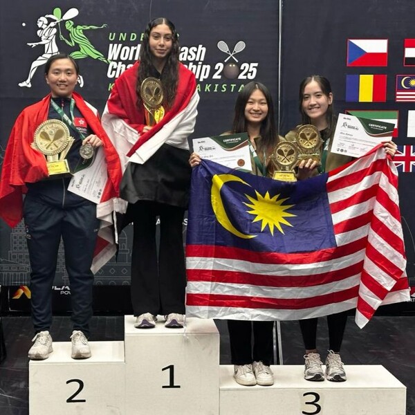 Chan Sin-yuk (left)

Photo:&nbsp;Squash Association of Hong Kong, China