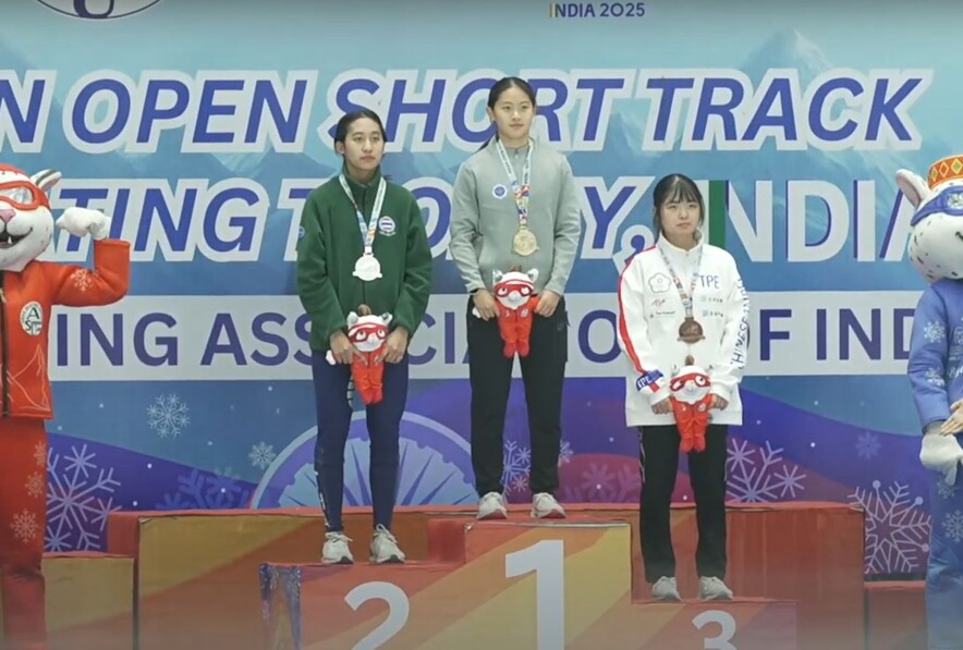 Lam Ching-yan (middle)&nbsp;&nbsp;