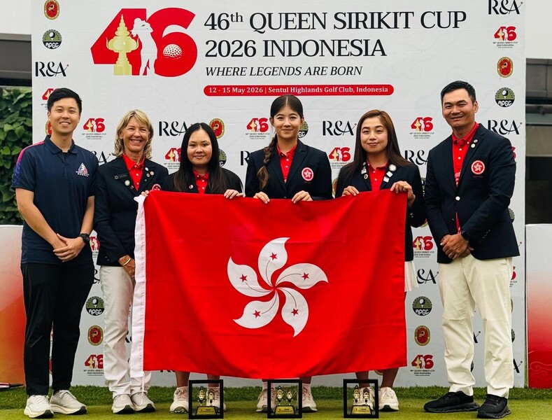 (3rd&nbsp;from left)&nbsp;Wong Hoi-ching, Felicia Hughes, Arianna