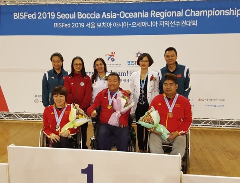 BC4 individual champion&nbsp;Leung Yuk-wing (middle, front row)