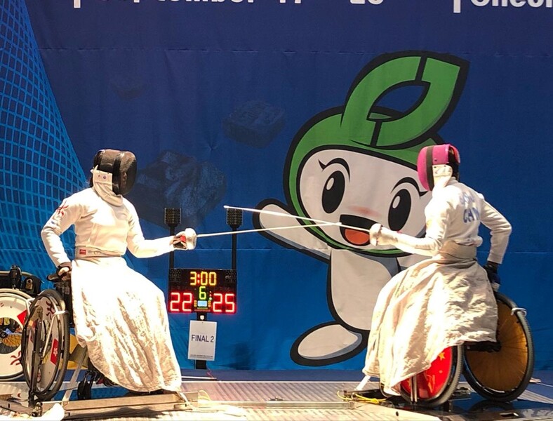 Left: Yu Chui-yee&nbsp;(photo: Hong Kong Paralympic Committee &amp;